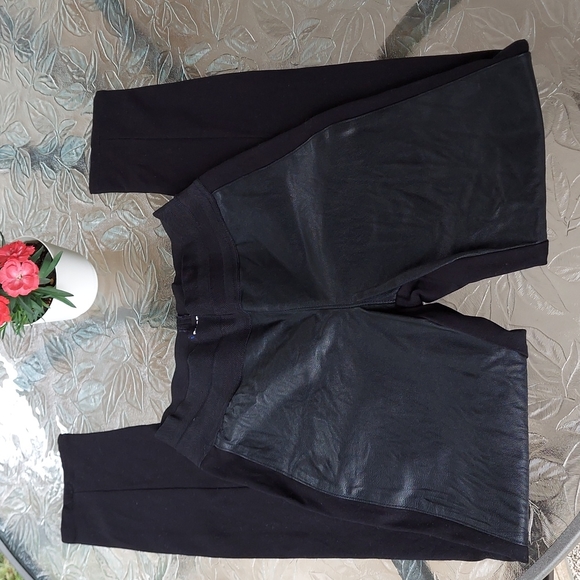 PAIGE Pants - Paige  Leather leggings Size M